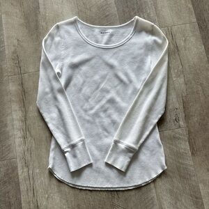 Old Navy Women's Classic White Long Sleeve Tee